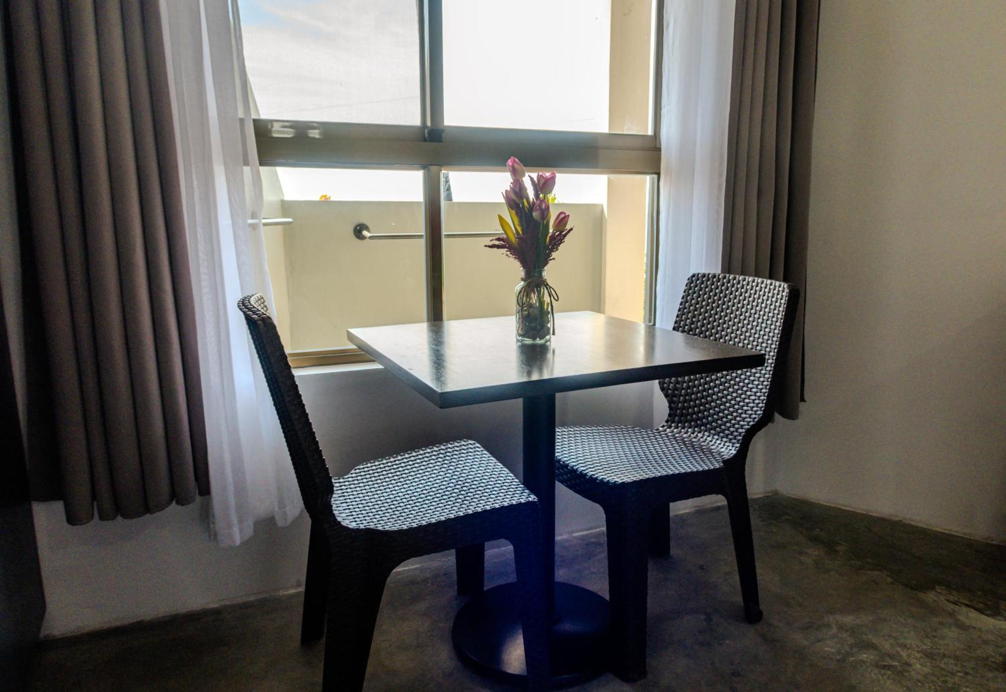 Av Suites ปูแอร์โตกาเลรา ภายนอก รูปภาพ